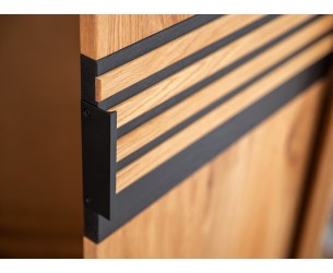 Šatní skříň z masivu Salerno 0SD