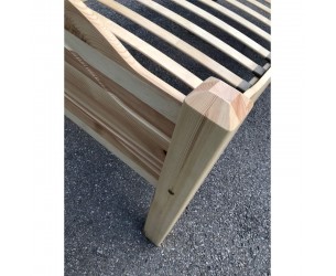 Postel z celomasivu Liva