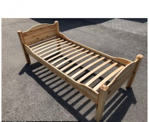 Postel z celomasivu Liva